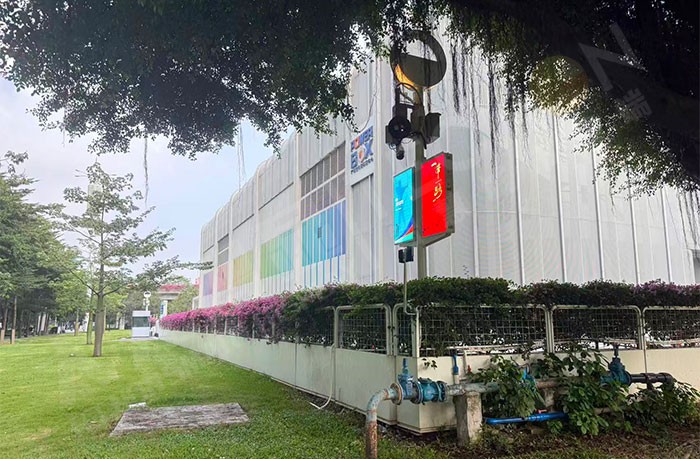 南方电网广州变电站科普中心576x1152mm双面LED灯杆屏应用.jpg 南方电网广州变电站科普中心576x1152mm双面LED灯杆屏应用.jpg