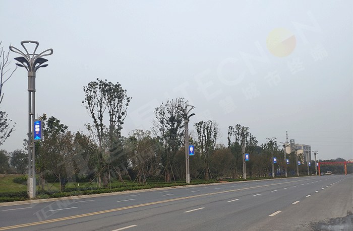 灯杆屏实时远程内容更新