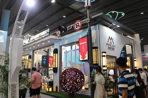 灯杆屏.jpg